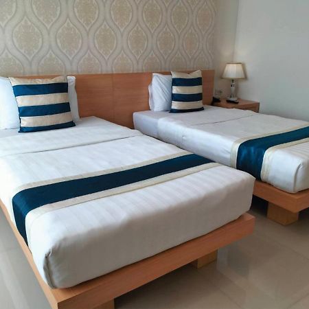 Icheck Inn Central Patong Dış mekan fotoğraf
