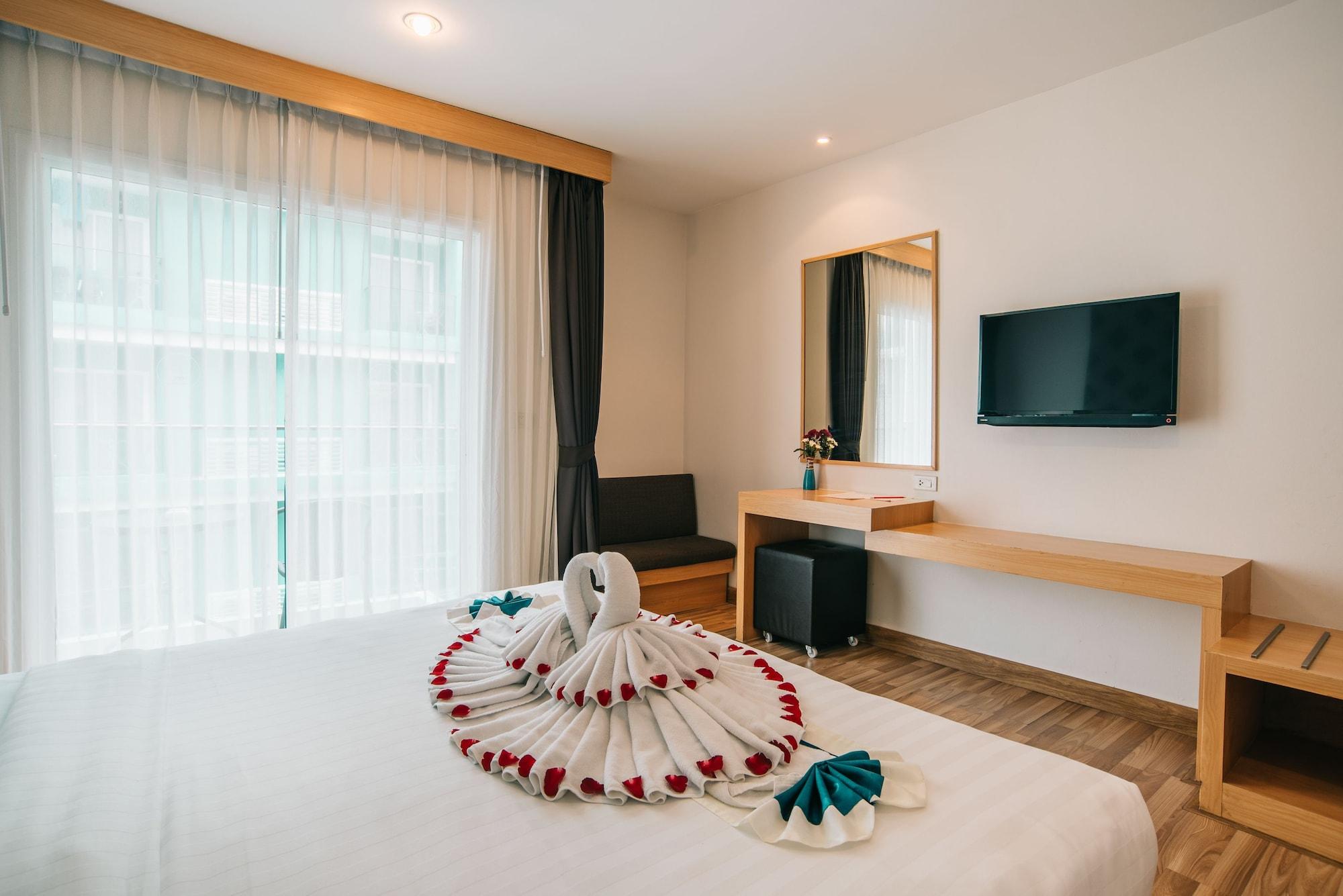 Icheck Inn Central Patong Dış mekan fotoğraf