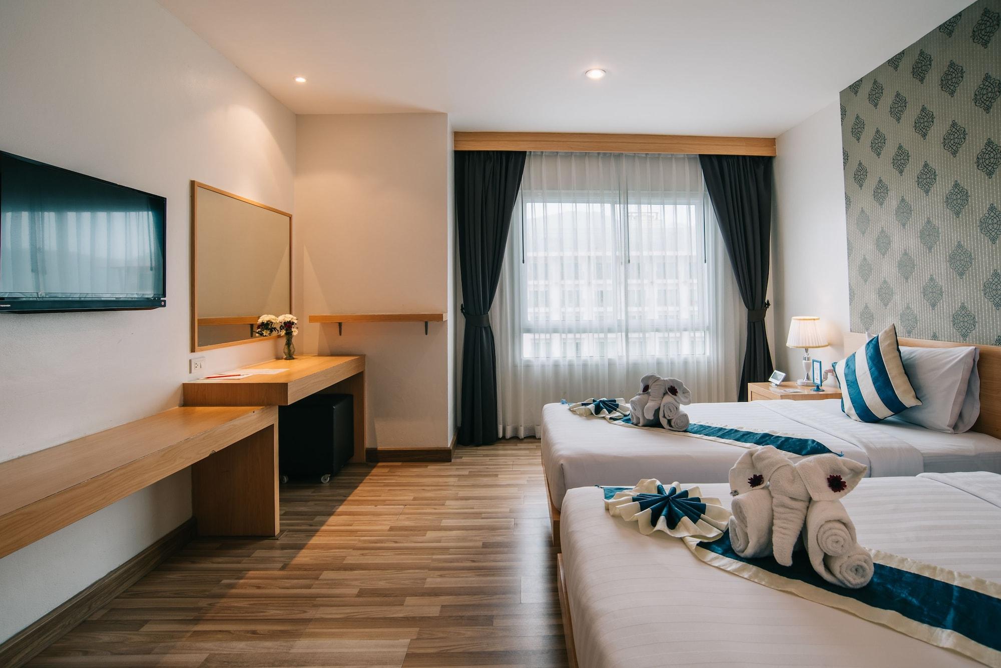 Icheck Inn Central Patong Dış mekan fotoğraf