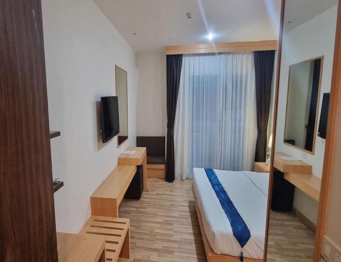 Icheck Inn Central Patong Dış mekan fotoğraf