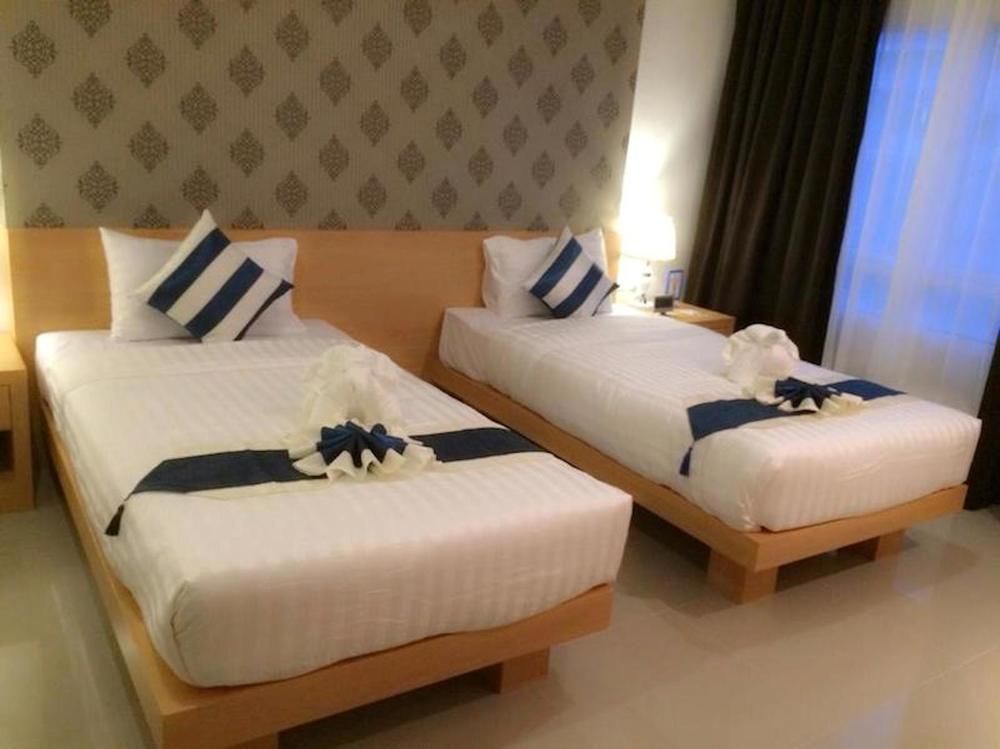 Icheck Inn Central Patong Dış mekan fotoğraf